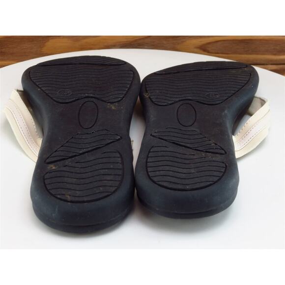 Khombu Size 8 M Women Sandal Flip Flop Beige Synthetic - Picture 9 of 10